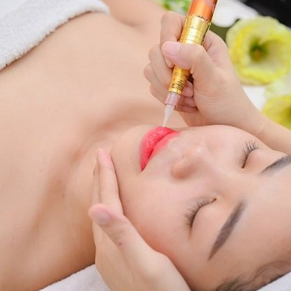 Phun môi tế bào gốc - Bí quyết cho đôi môi hoàn hảo 4 Phun môi tế bào gốc là gì?