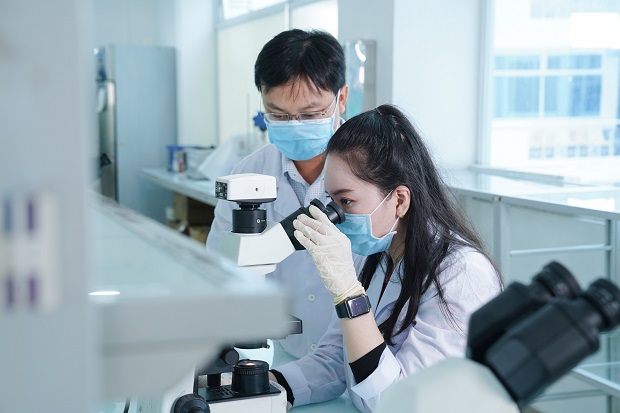 Xuất tinh muộn - Nguyên nhân, chẩn đoán và cách điều trị hiệu quả 5 Xét nghiệm y khoa chuyên sâu