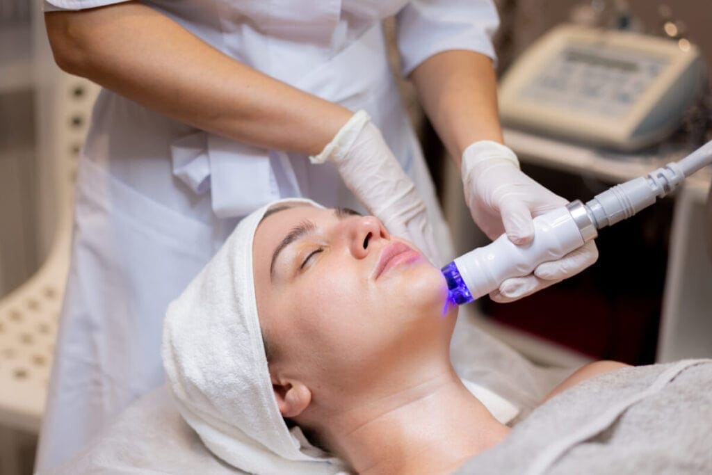 Trẻ hóa da bằng laser: Giải pháp cho làn da tươi trẻ và rạng rỡ 2