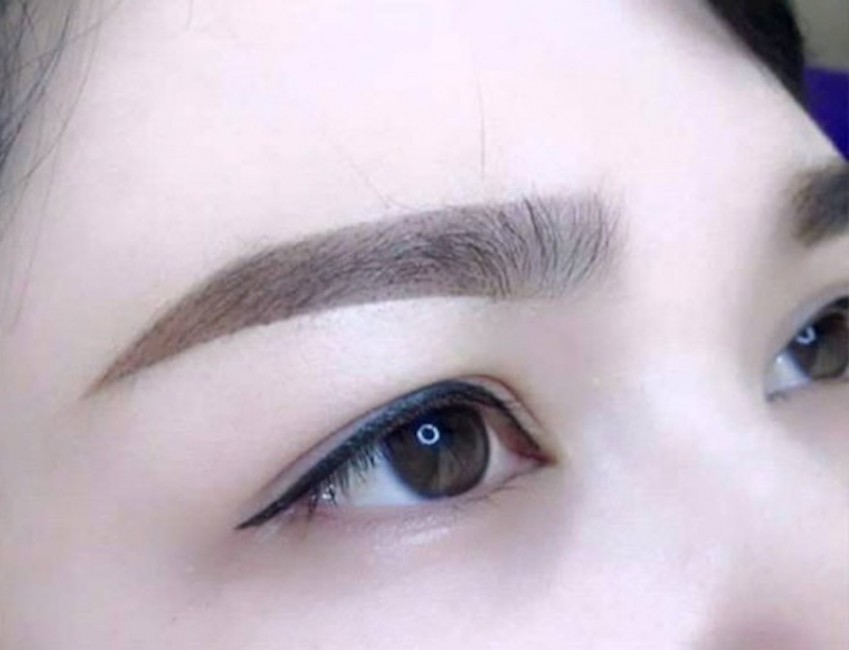 Phun mày điêu khắc: Bí quyết sở hữu đôi mày tự nhiên, sắc nét 1
